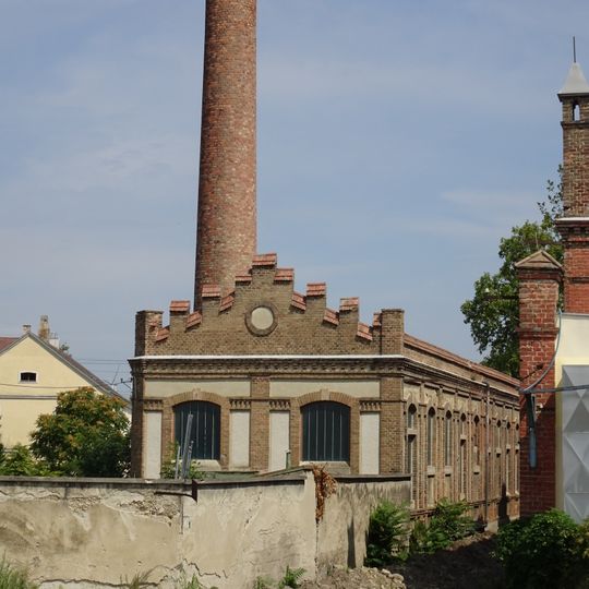 Office and warhouse building of the former canning factory for the military