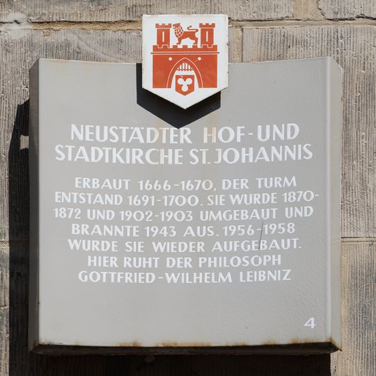 Stadttafel Neustädter Hof- und Stadtkirche St. Johannis