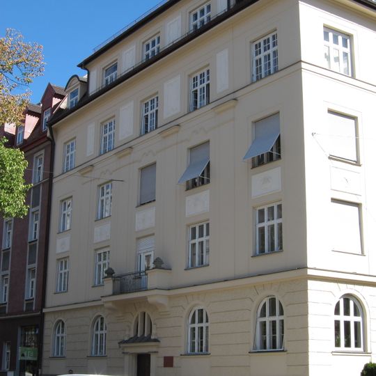 Wendl-Dietrich-Straße 9