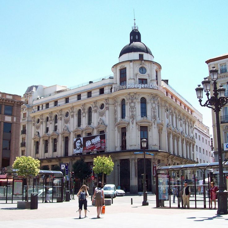 Calderón Theater