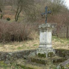 Kříž u léčebny v Ryjicích