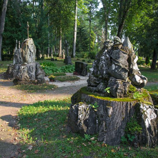 Priedulas viduslaiku kapsēta