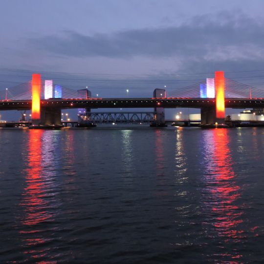 Pearl Harbor Memorial Bridge