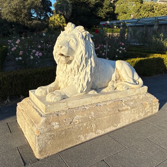 Estatua, obra de arte