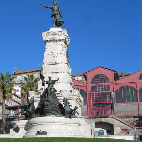 Estátua do Infante D. Henrique