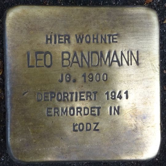 Stolperstein en memoria de Leo Bandmann