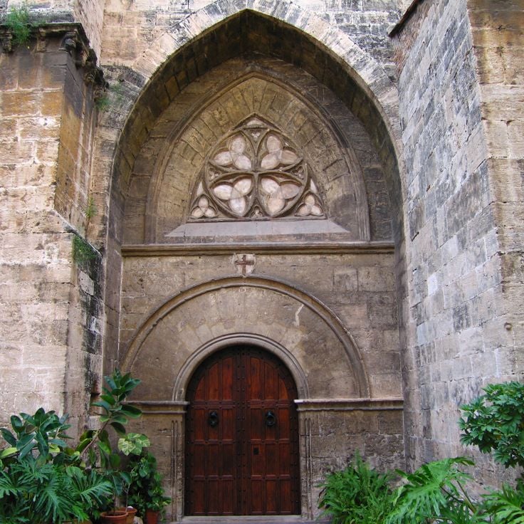 Kirken San Juan del Hospital