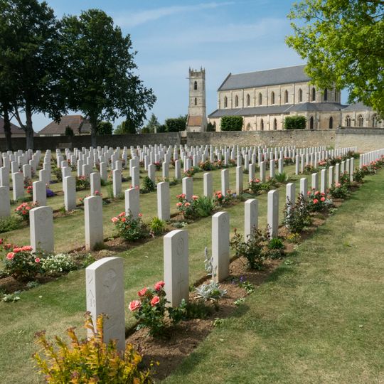 Cimetière militaire de Ranville
