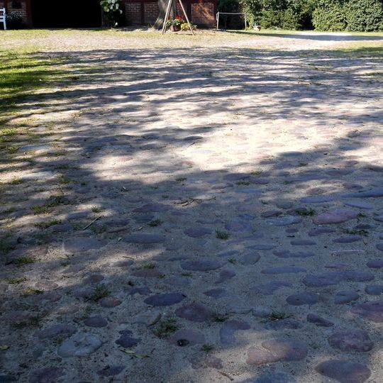 Hofpflaster Dorfstraße 12 – 14