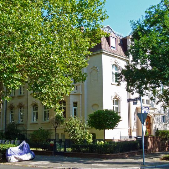 Haus Frankfurter Straße 114Frankfurter Straße 116