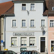 Wohn- und Geschäftshaus