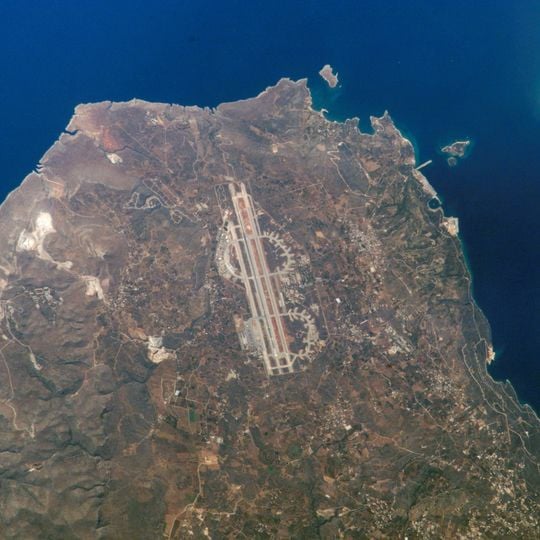 Aéroport international de La Canée