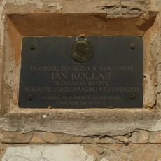 Býv. Kollárovo gymn. , tabuľa pamätná
