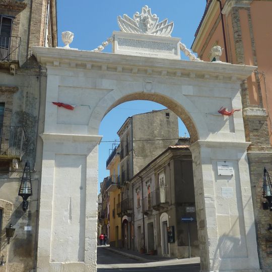 Porta San Giovanni