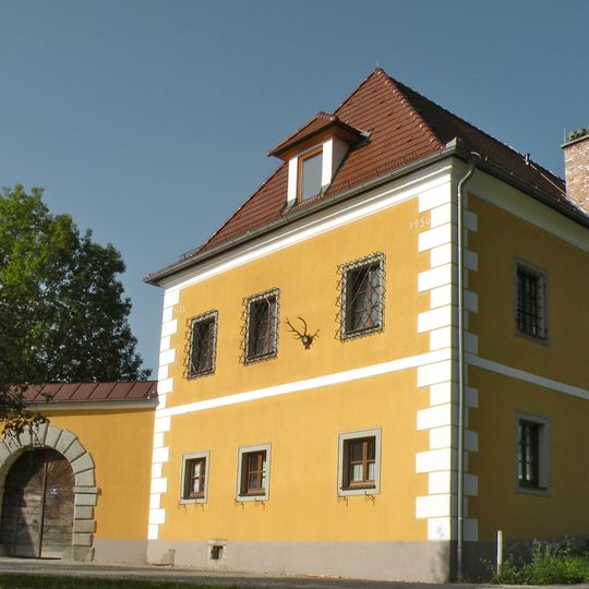 Forst-/Jagdhaus/Forstamtsgebäude, Meierhof der Ruine Klingenberg