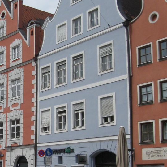 Dreifaltigkeitsplatz 13