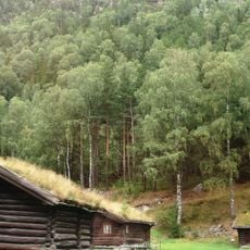 BRYNJULFSRUD - ØVERLAND M/TVEITO, Tinn museum