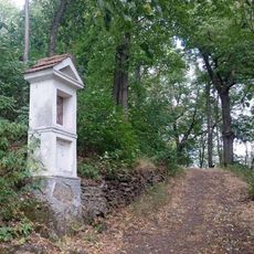 Boží muka na křížové cestě u Mladé Vožice - 10. zastavení