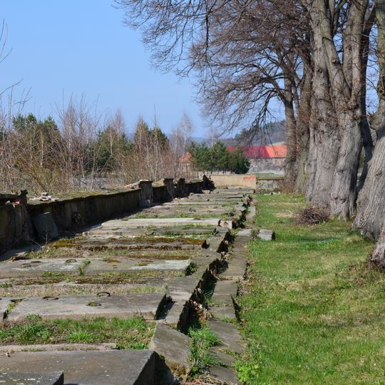 Cemetery in Wierzchosławice, Lower Silesian Voivodeship