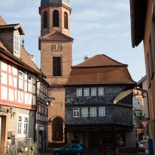Katholische Stadtpfarrkirche St. Johannes der Täufer