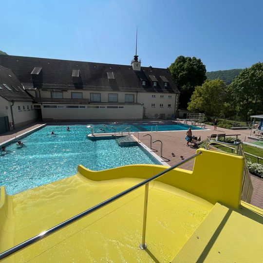 Freibad Oberlenningen