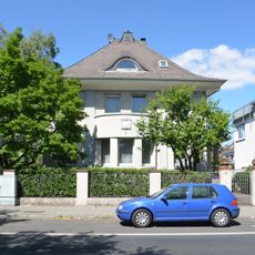 Haus Taunusring 21