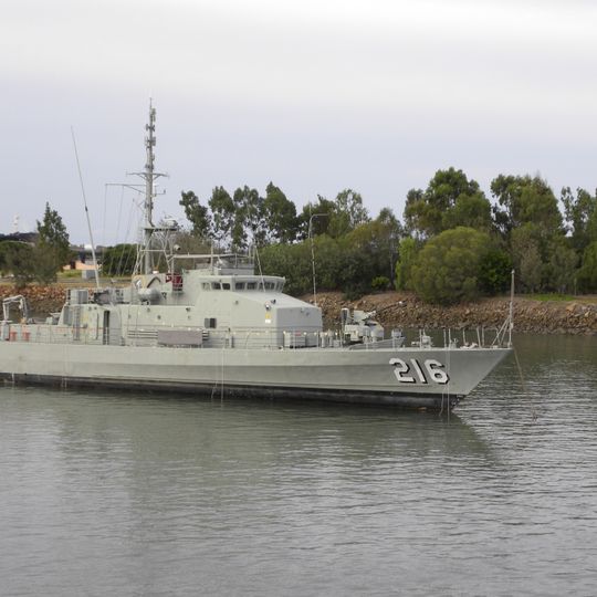 HMAS Gladstone