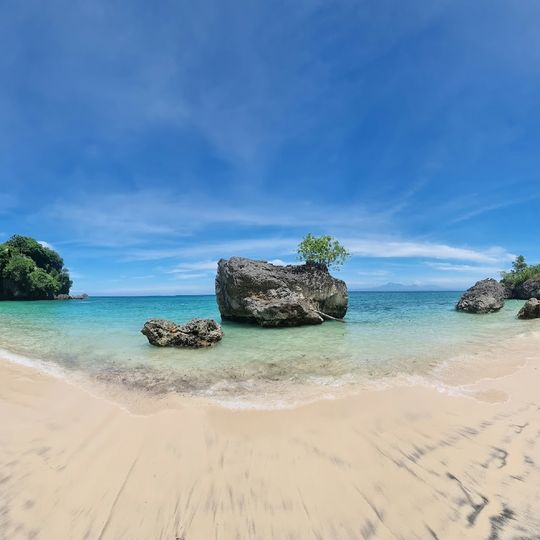 Pantai Padang Padang