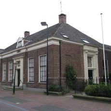 Jhr. von Heijdenstraat 8, Haaksbergen