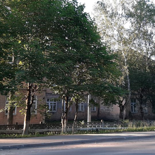 Здание бывшего коммерческого училища