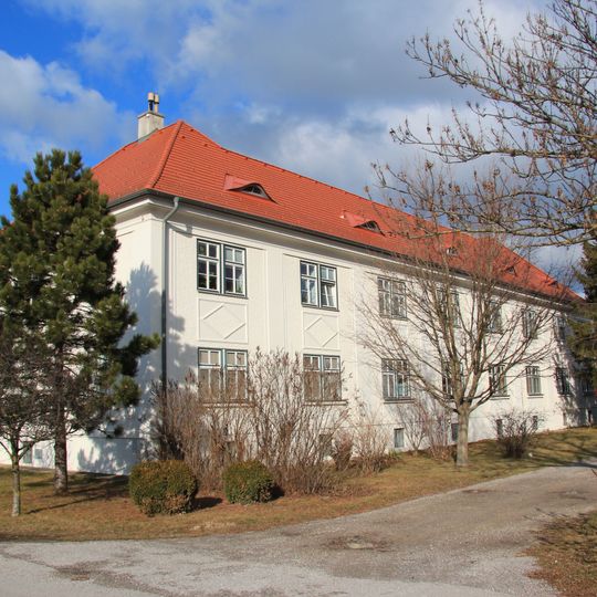 Arbeiter-/Angestelltenwohnhaus