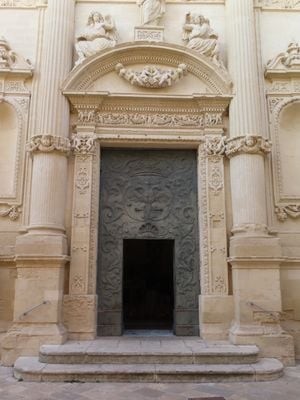 Entrance 0