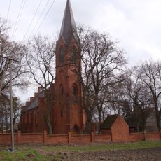 Zespół kościoła św. Jana Chrzciciela, Wojska Polskiego 12 w Grucznie