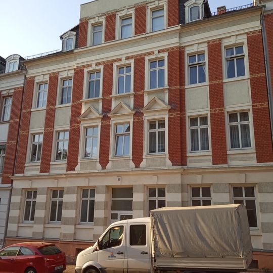 Mietshaus in geschlossener Bebauung Winklerstraße 29