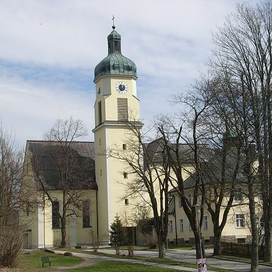 Katholische Pfarrkirche St. Johannes der Täufer