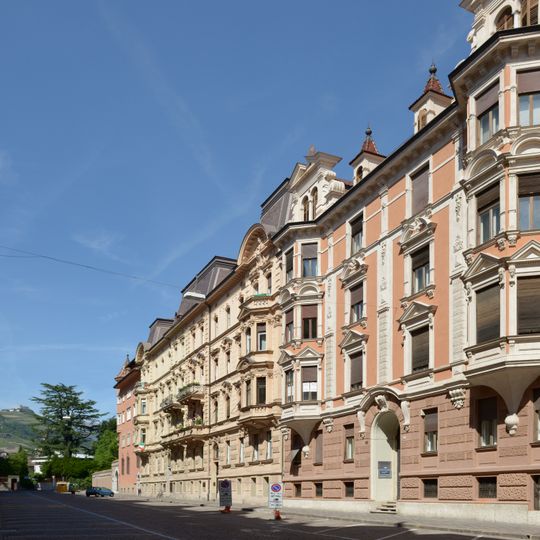 Sparkassenstraße 3-5