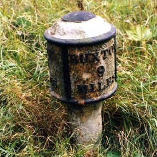Milepost Near Upper Hulme