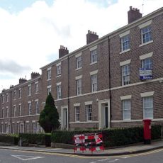 7-11, St James Street