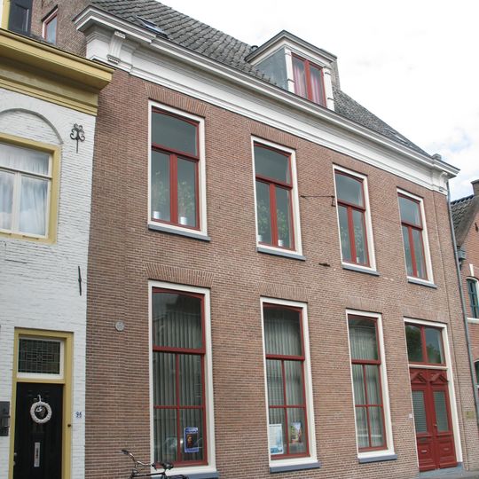 Vloeddijk 97, Kampen