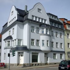 Mietshaus Dr.-Peter-Jordan-Straße 23