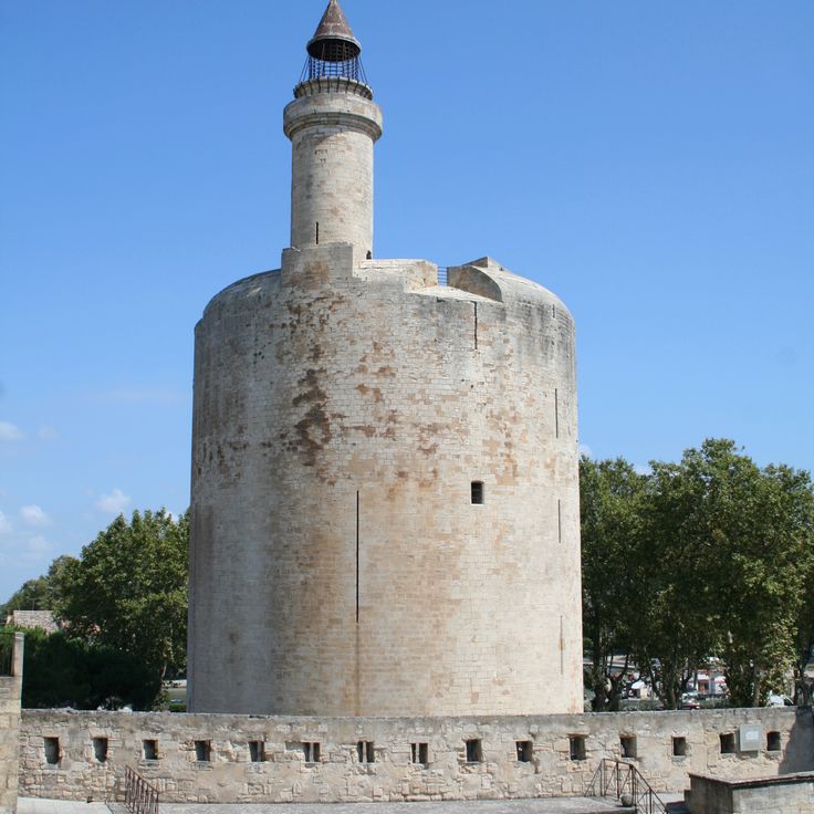 Tour de Constance