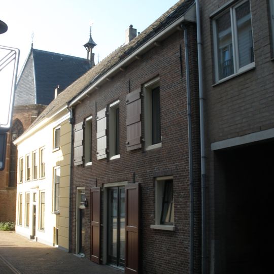 Kerkstraat 30, Tiel