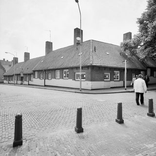 Hofje Onder Den Toren, Middelburg