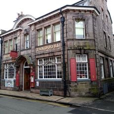 Old Hen And Chickens