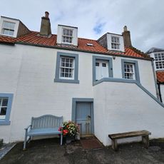 Pittenweem, 6 West Shore