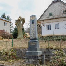 Pomník padlým v Bartoňově