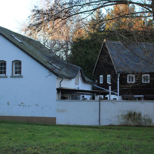 Wohnhaus Neuteichnitzer Straße 5