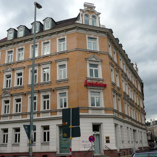 Doppelmietshaus Bornaische Straße 58