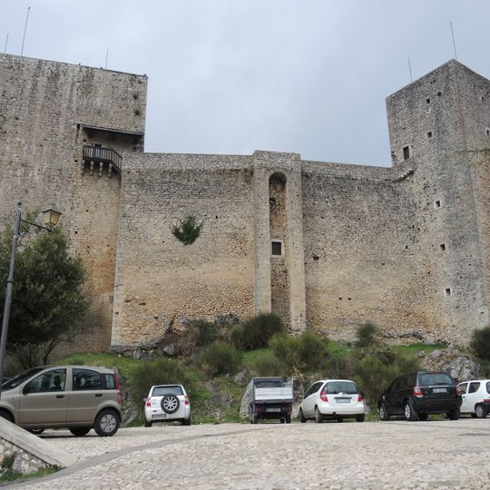 Castello di Pereto