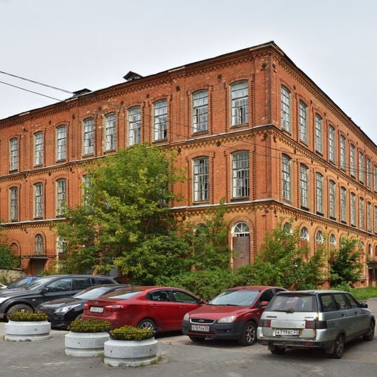 Former dormitory for factory workers in Rodniki
